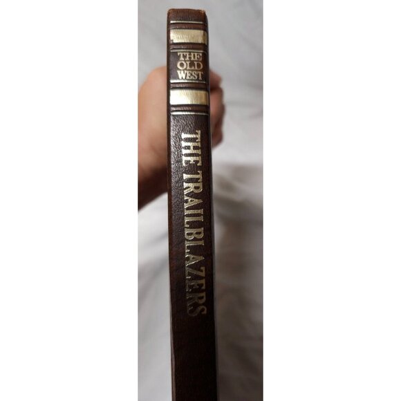 Vintage Time Life "The Trailblazers" The Old West Series Faux Leather Book 1973 - Picture 5 of 15